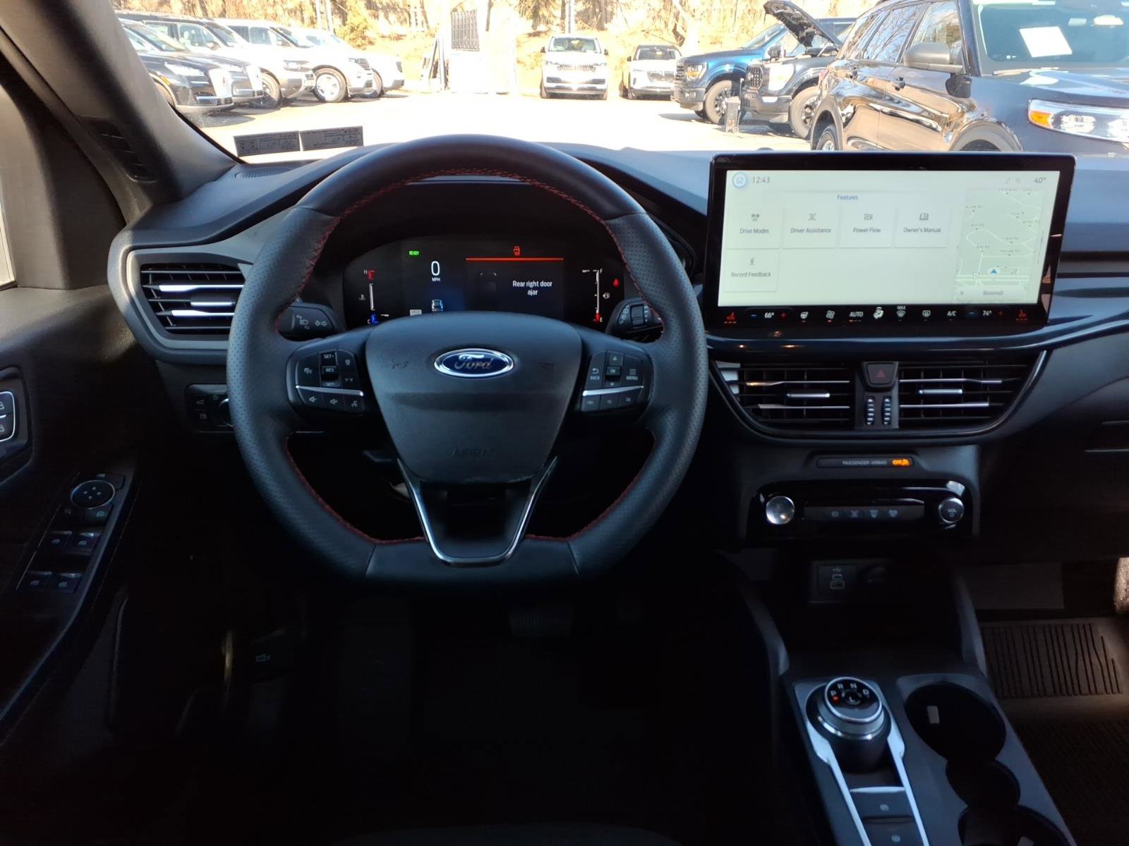 Certified 2025 Ford Escape ST-Line Select w/ Tech Pack #1 image 15