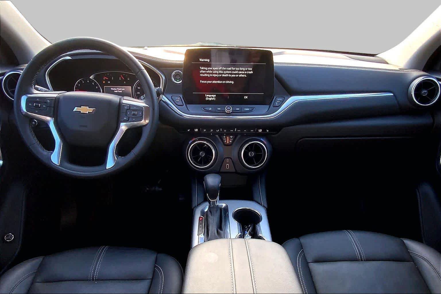 Used 2024 Chevrolet Blazer LT FWD image 14