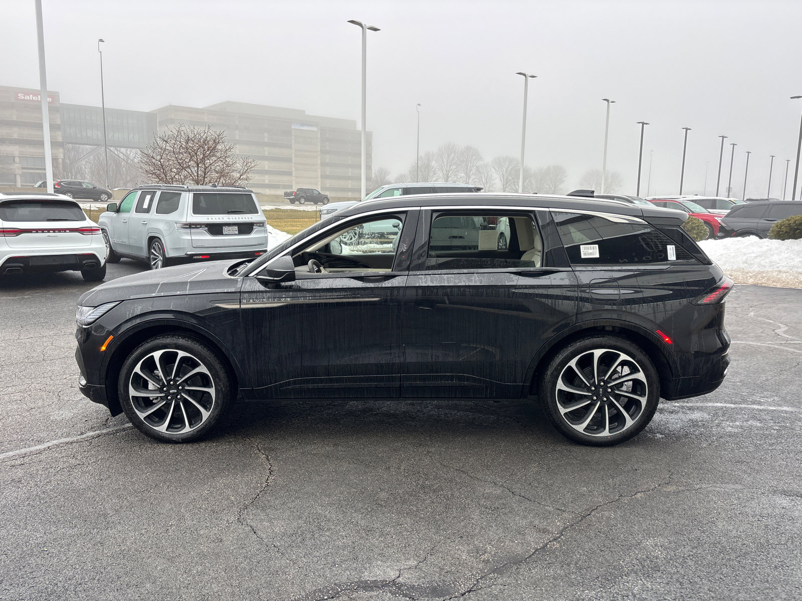 New 2026 Lincoln Nautilus Black Label AWD/4WD image 4