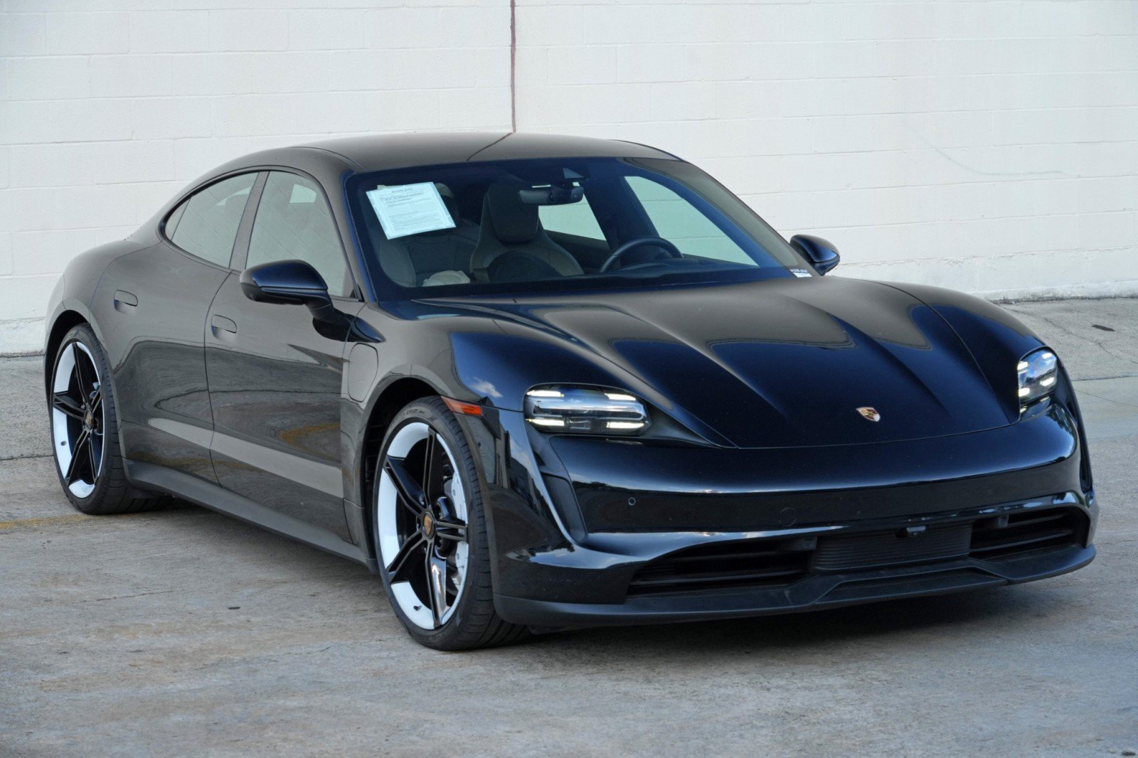 Used 2022 Porsche Taycan RWD image 55