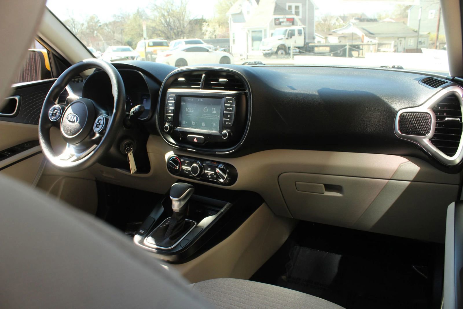 Used 2020 Kia Soul S FWD image 20