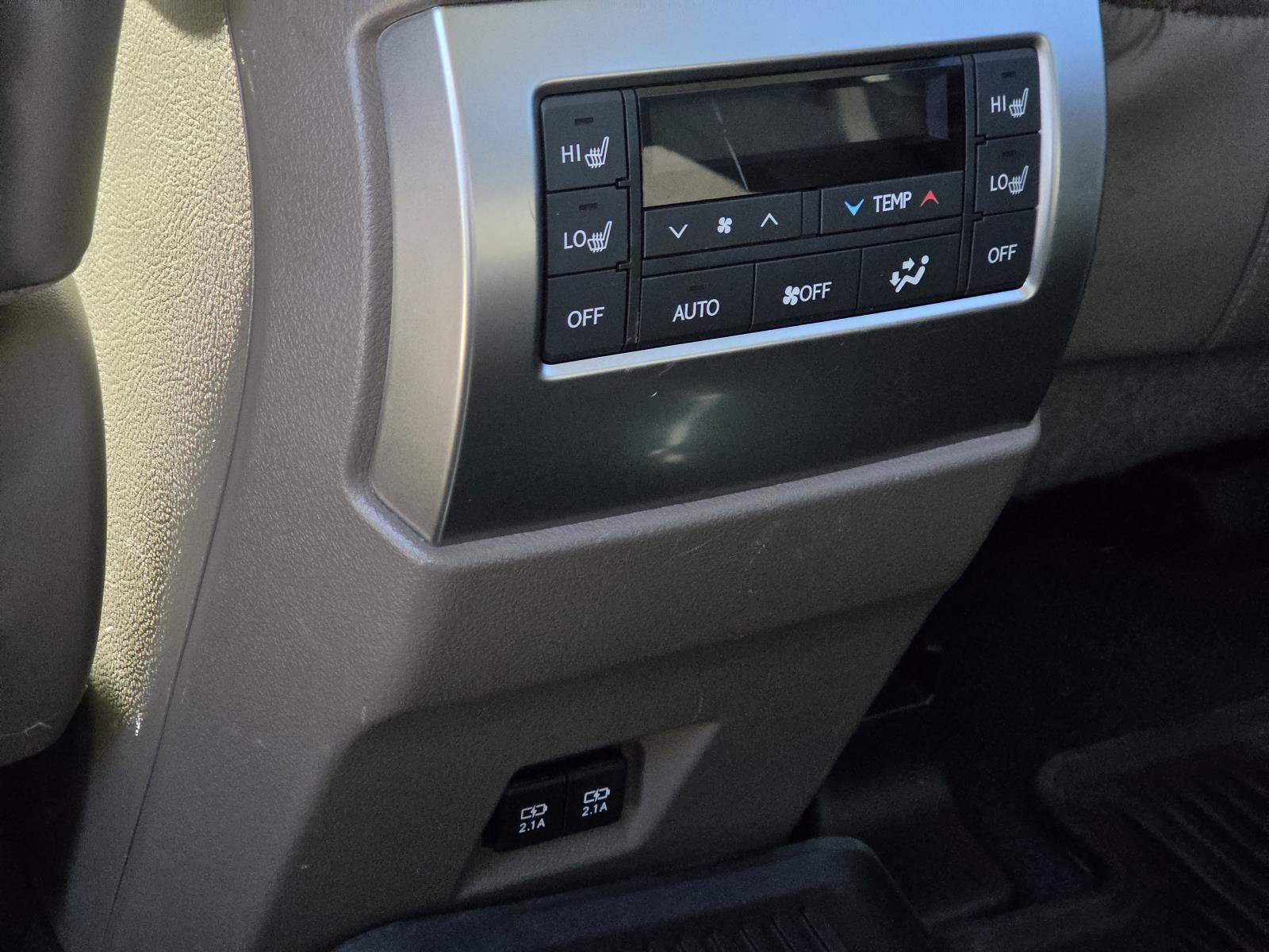 Used 2022 Lexus GX 460 Premium AWD/4WD image 19