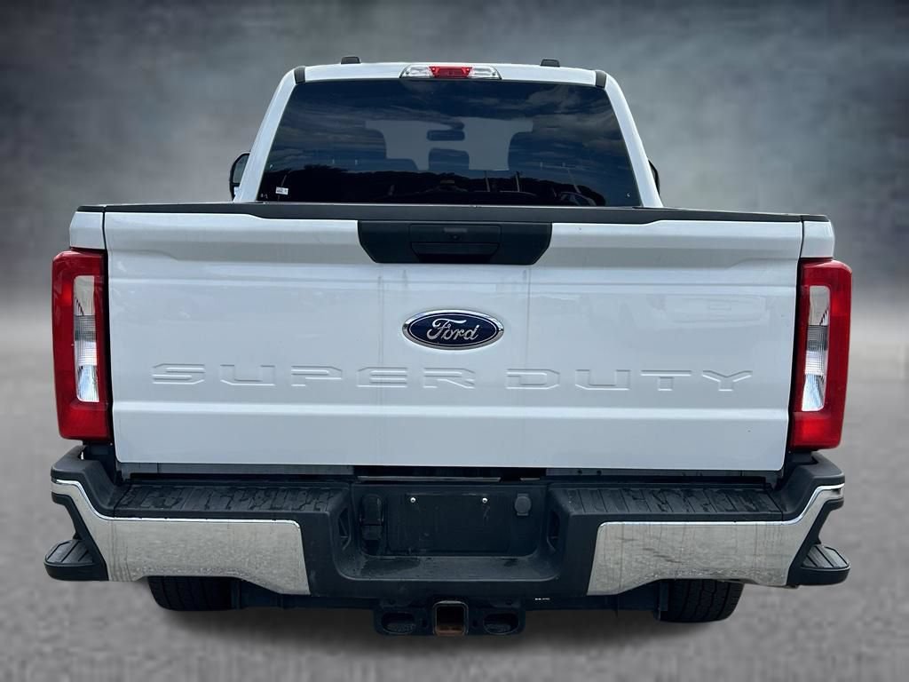 Used 2025 Ford F250 XLT AWD/4WD image 7