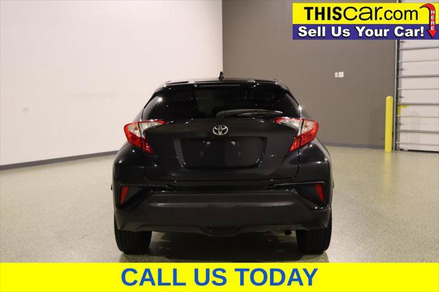 Used 2019 Toyota C-HR XLE FWD image 7