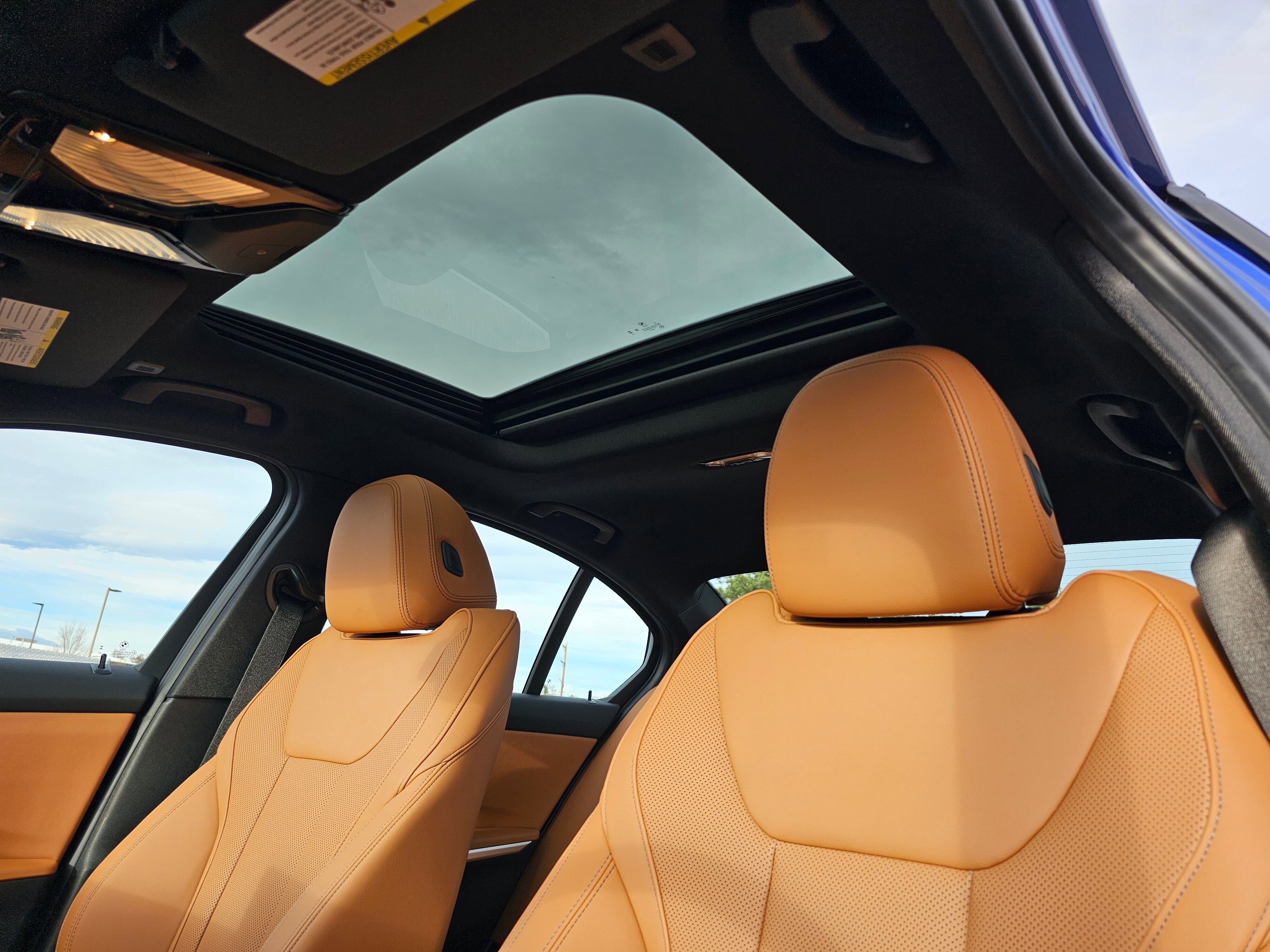 New 2026 BMW 330i xDrive Sedan w/ M Sport Package image 28