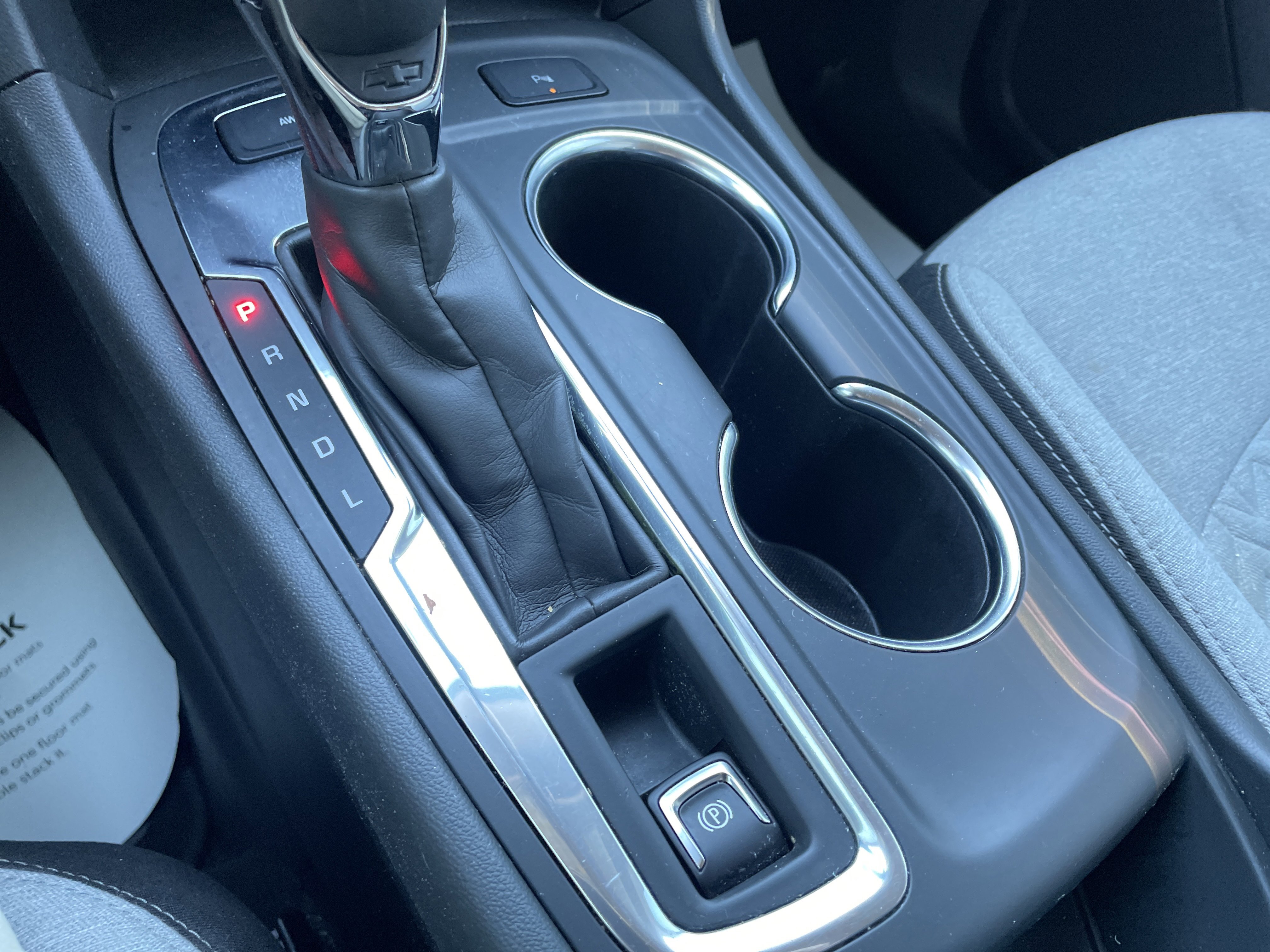 Used 2022 Chevrolet Equinox LT image 27