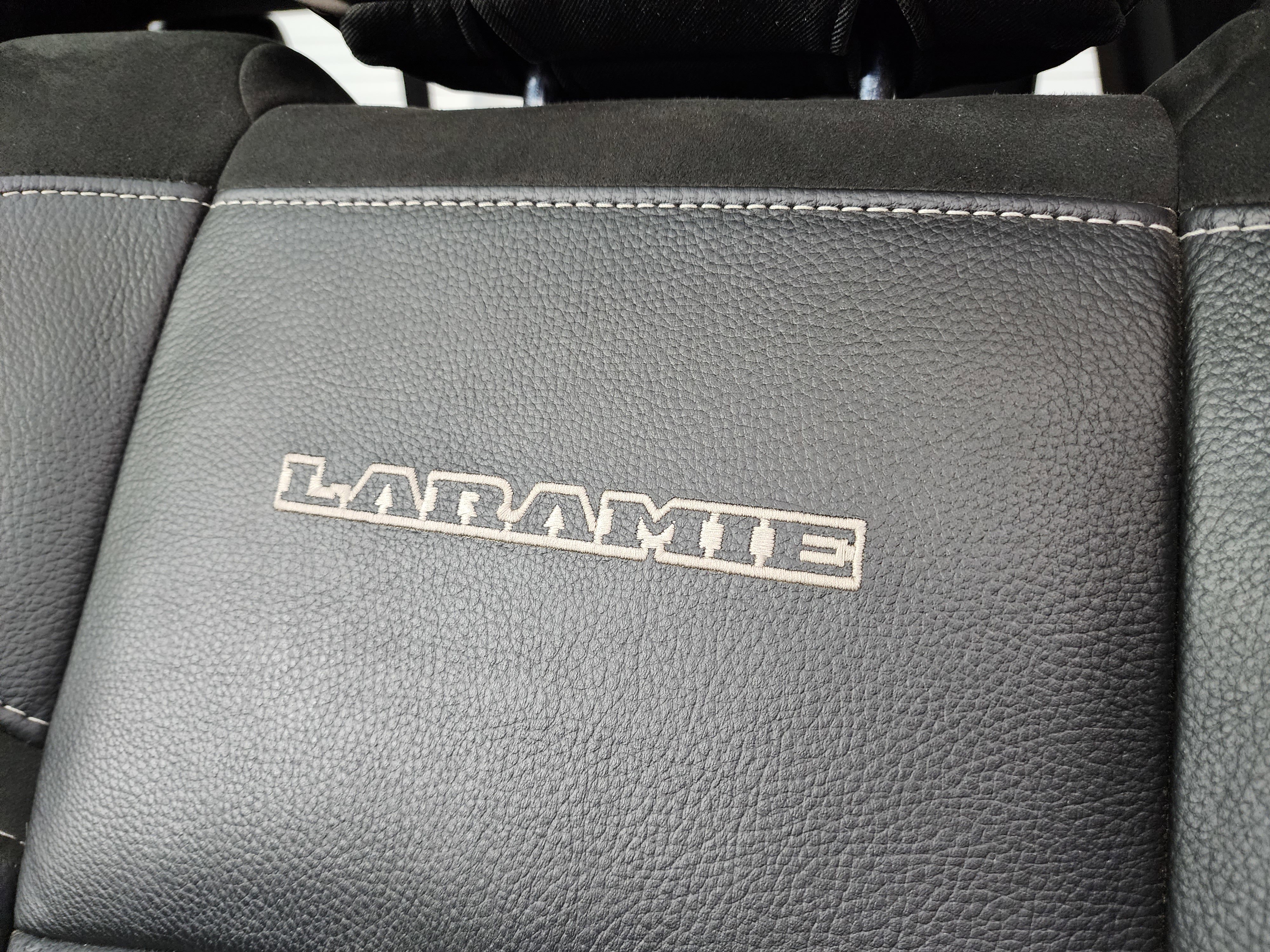 Used 2023 RAM 3500 Laramie image 81