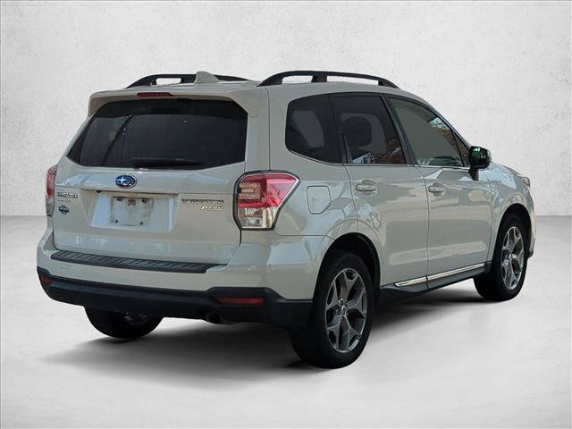 Used 2017 Subaru Forester 2.5i Touring AWD/4WD image 5