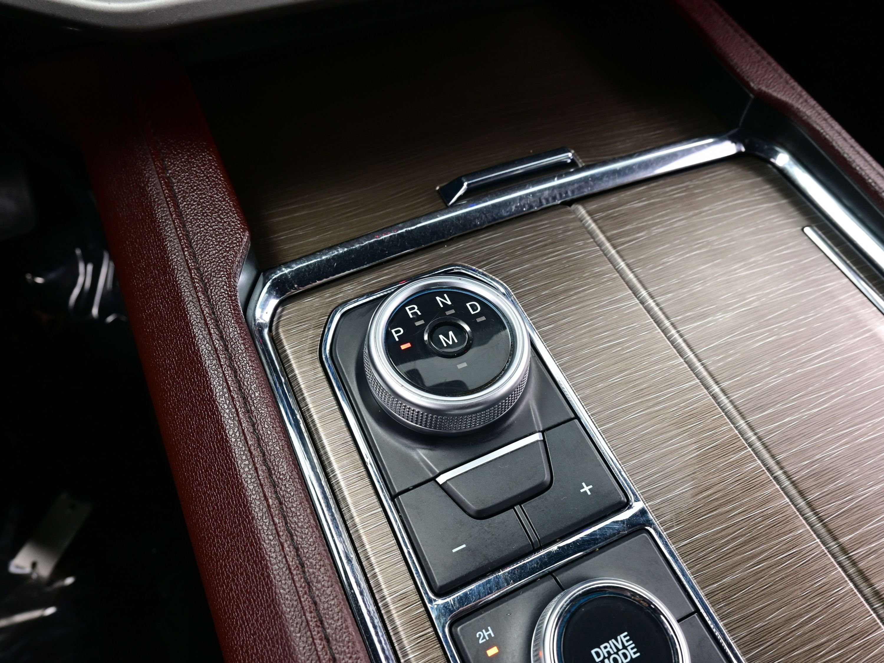 Used 2022 Ford Expedition Max Limited image 24