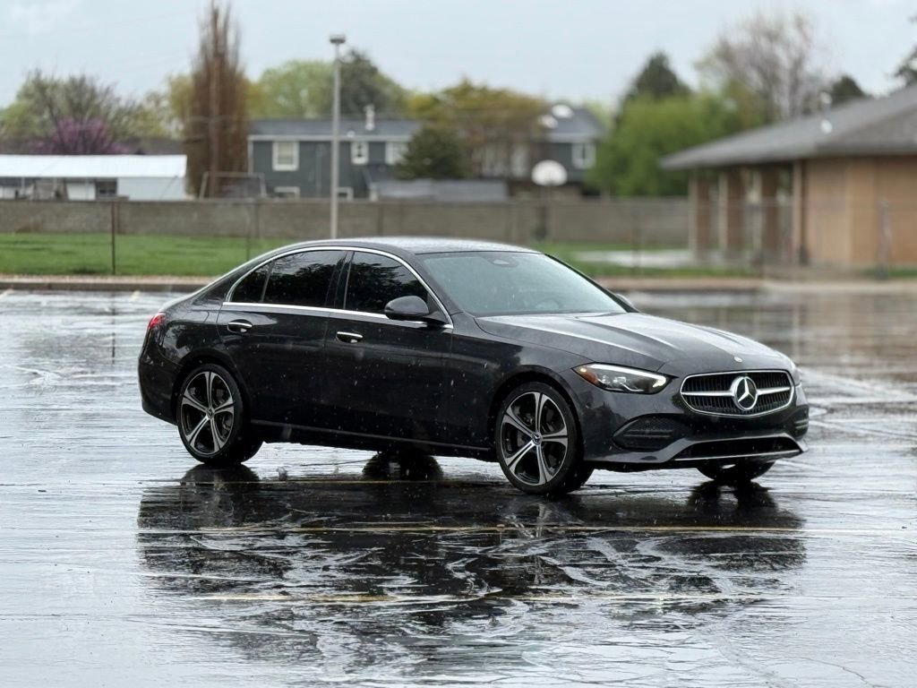 Used 2022 Mercedes-Benz C 300 Sedan image 3