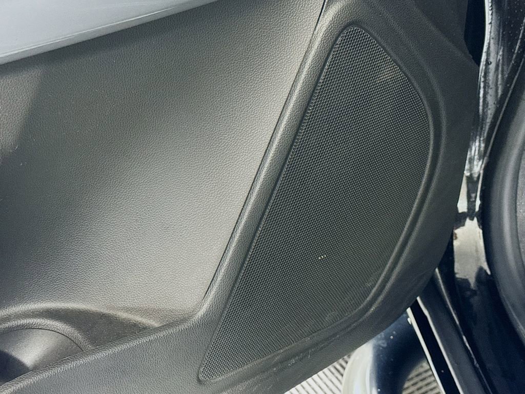 Used 2015 Chevrolet Colorado Z71 image 19