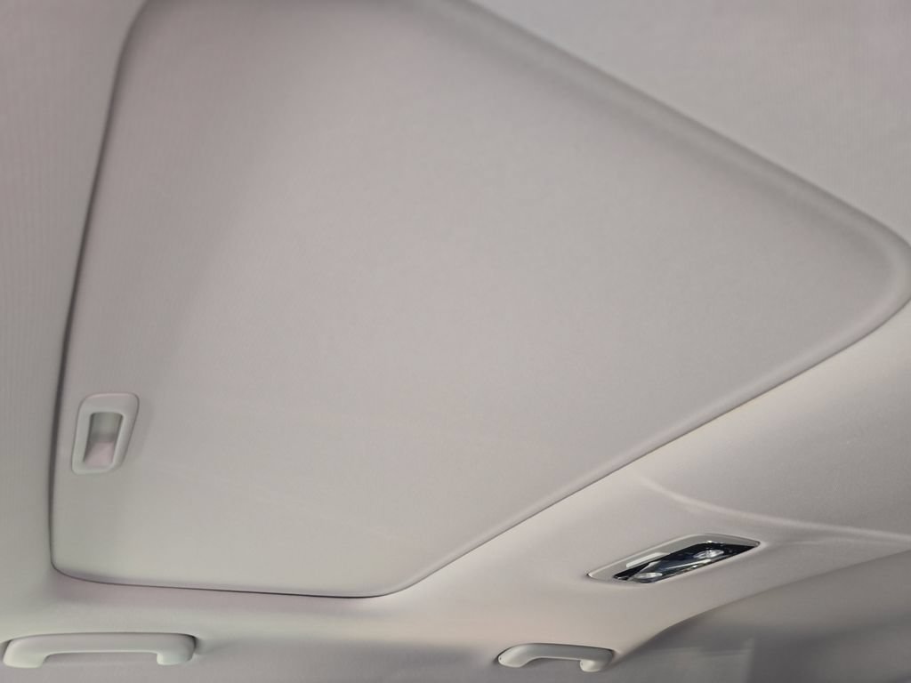 New 2026 Kia Seltos EX FWD image 22