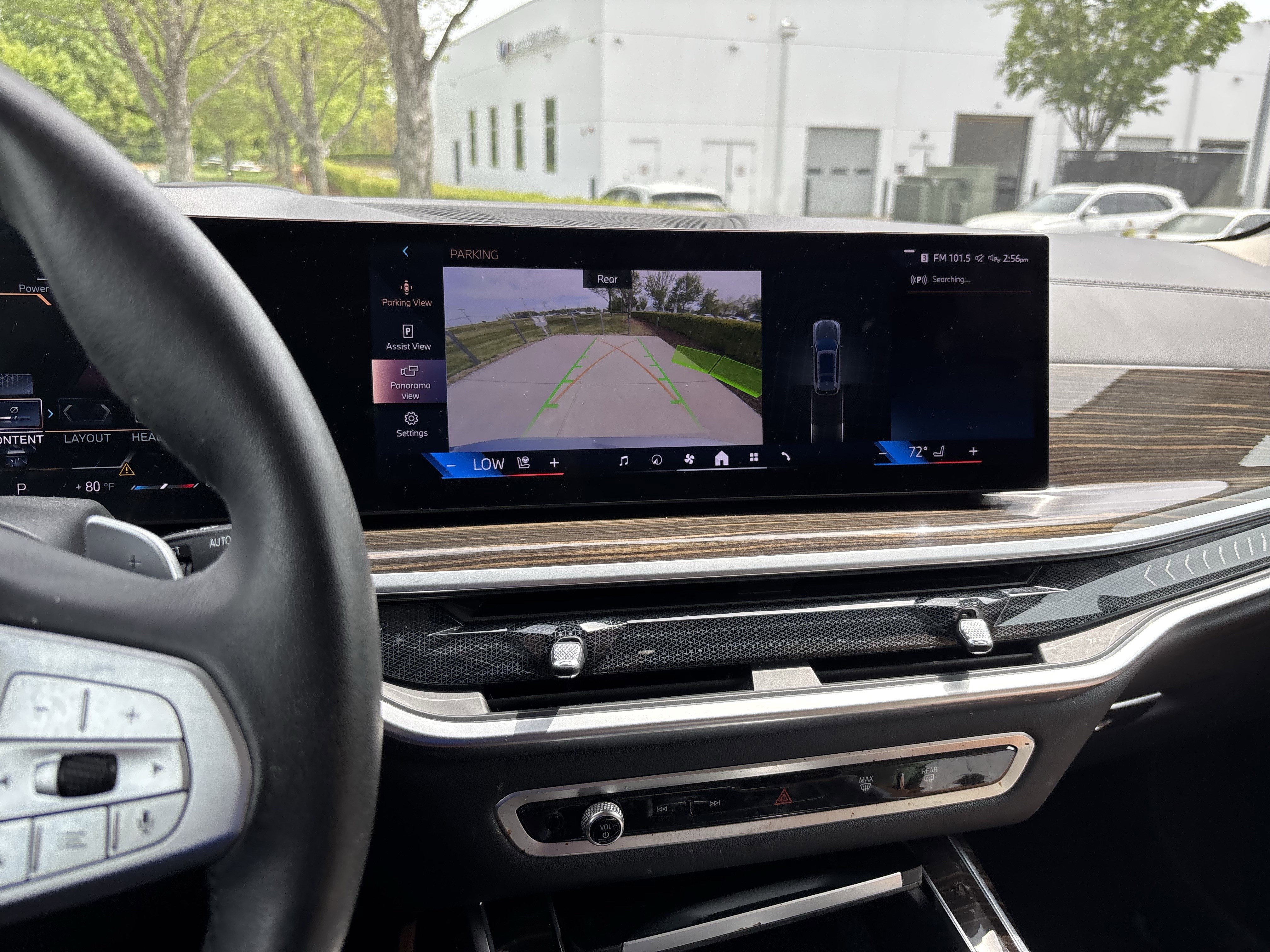 Certified 2024 BMW X7 xDrive40i w/ Premium Package image 31