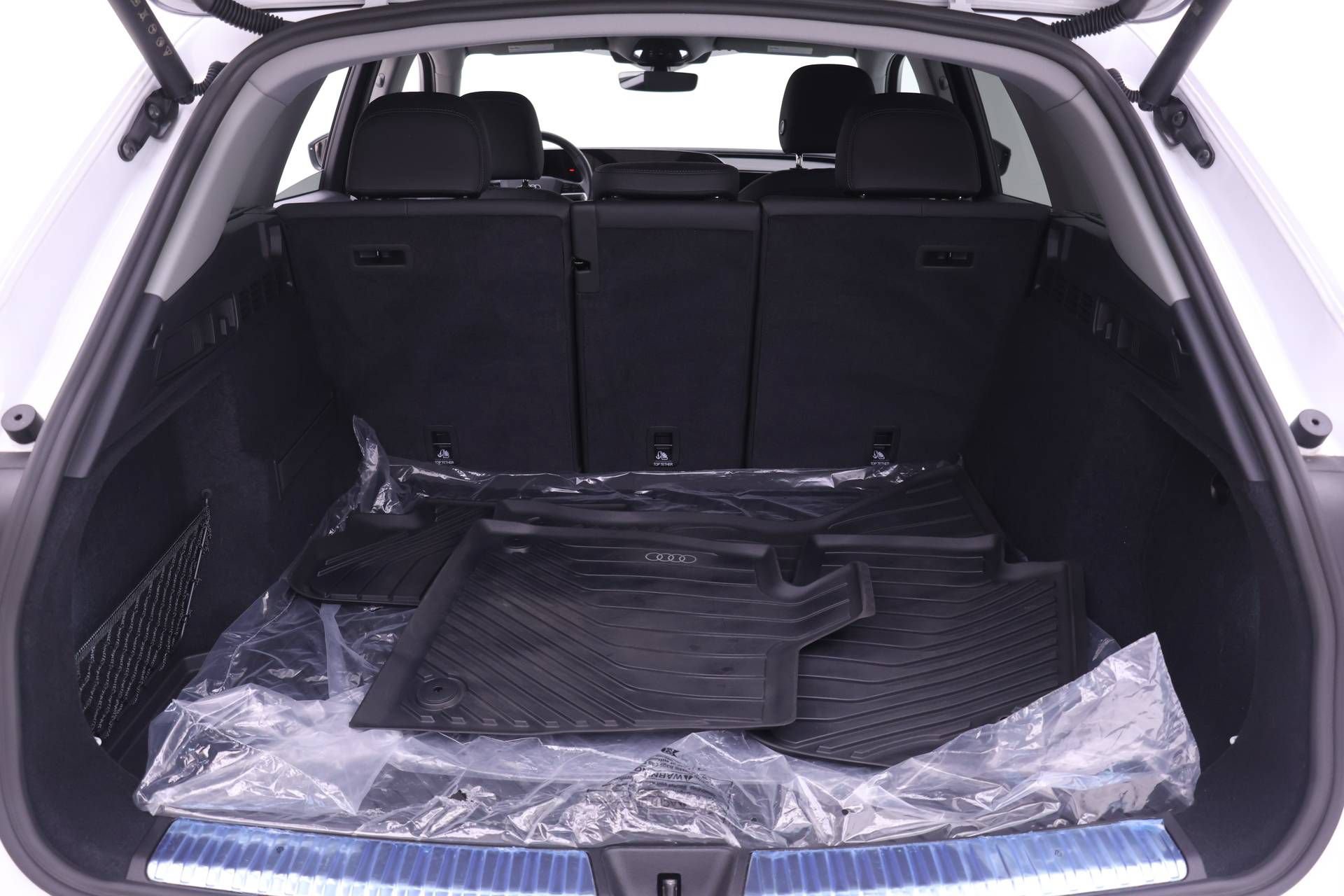 Certified 2025 Audi Q5 Premium w/ Convenience Package AWD/4WD image 19