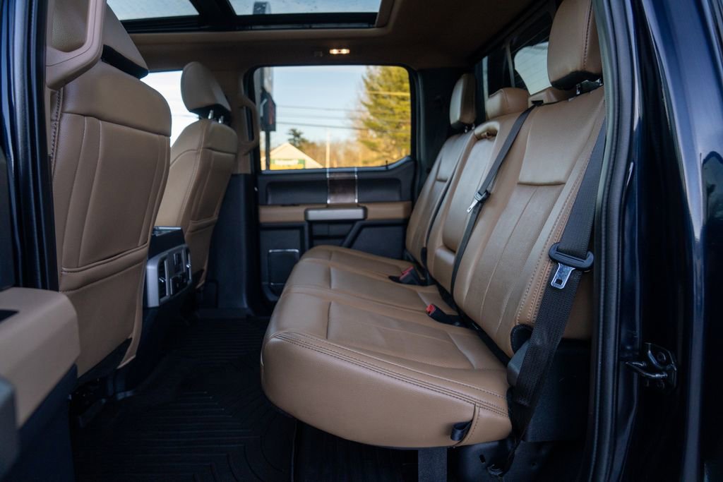 Used 2022 Ford F250 Lariat w/ Chrome Package image 17