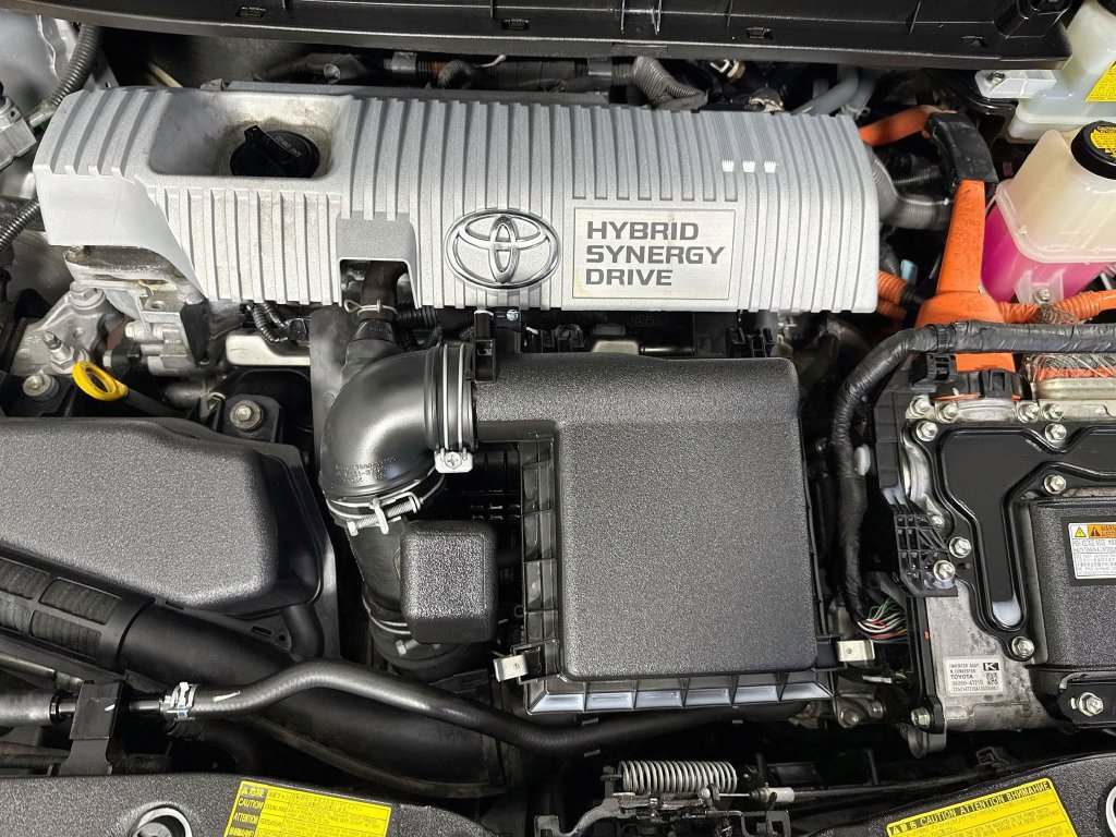 Used 2013 Toyota Prius Three FWD image 36