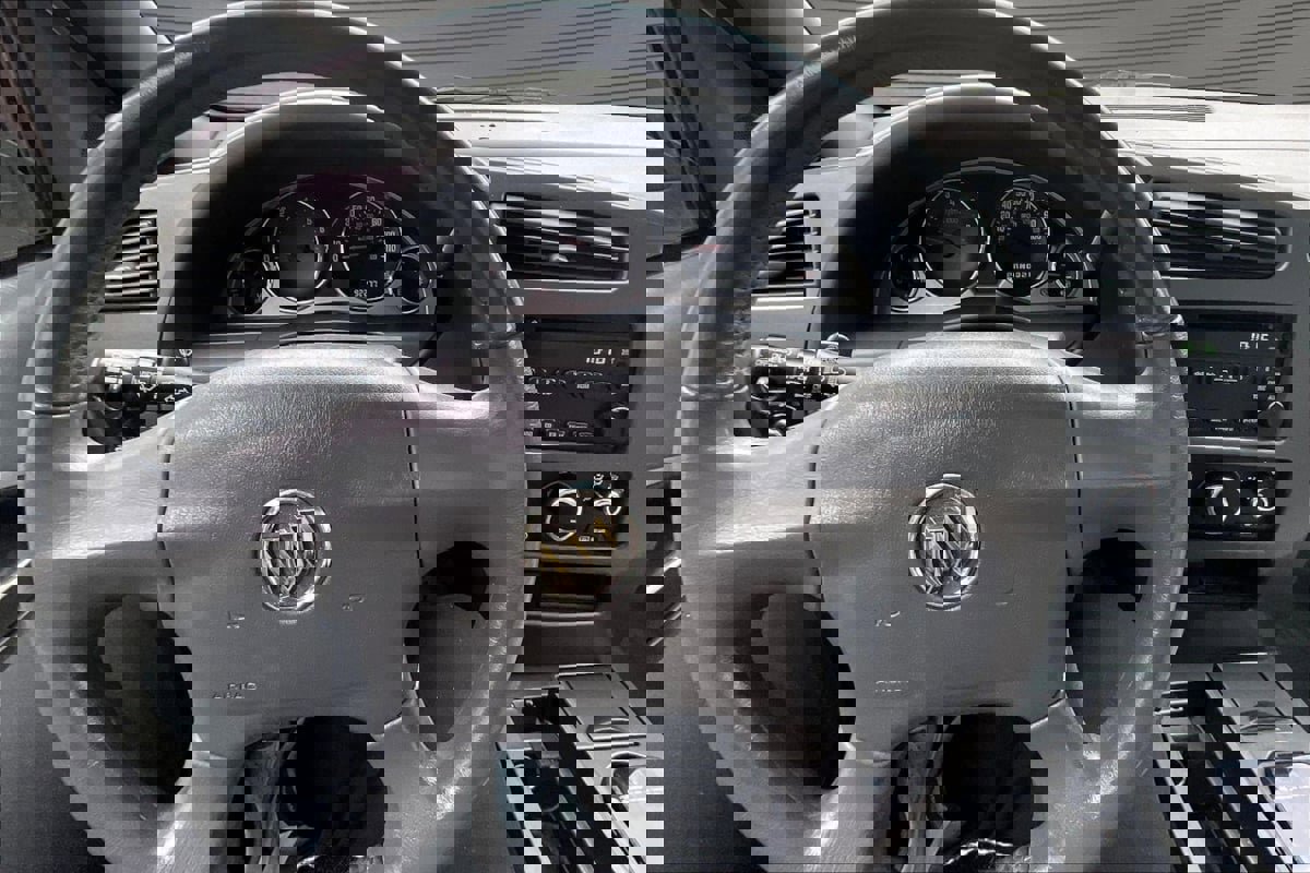 Used 2005 Buick Rendezvous AWD image 8