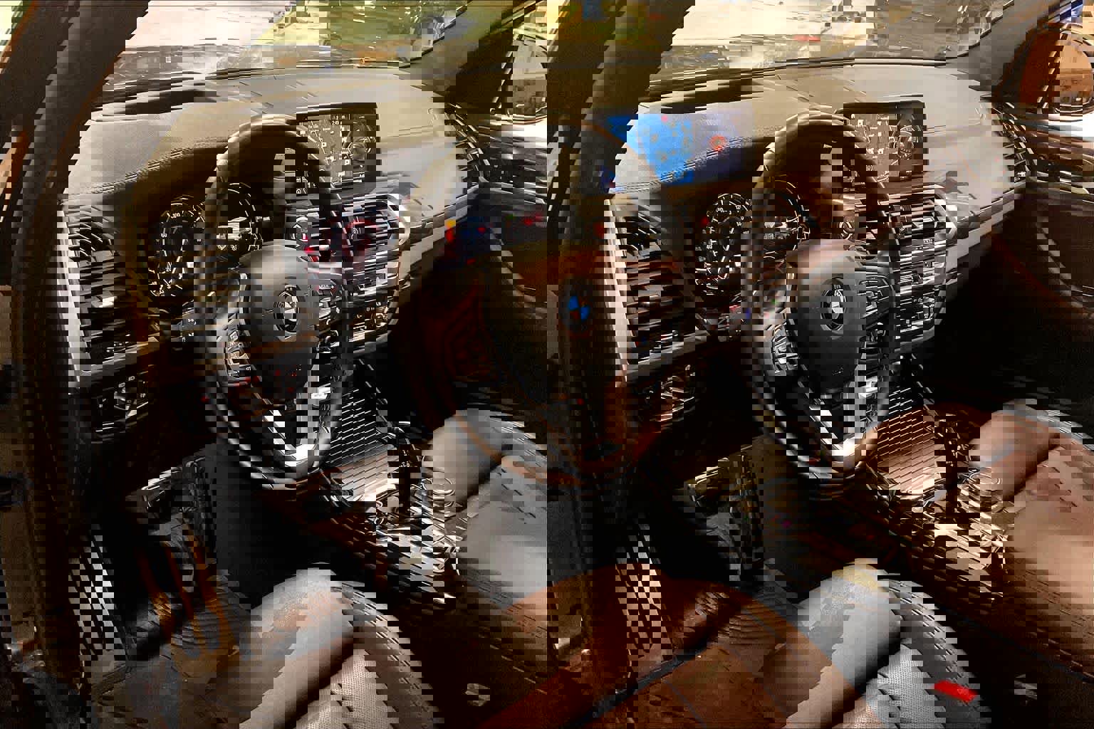 Used 2018 BMW X3 M40i w/ Premium Package image 16