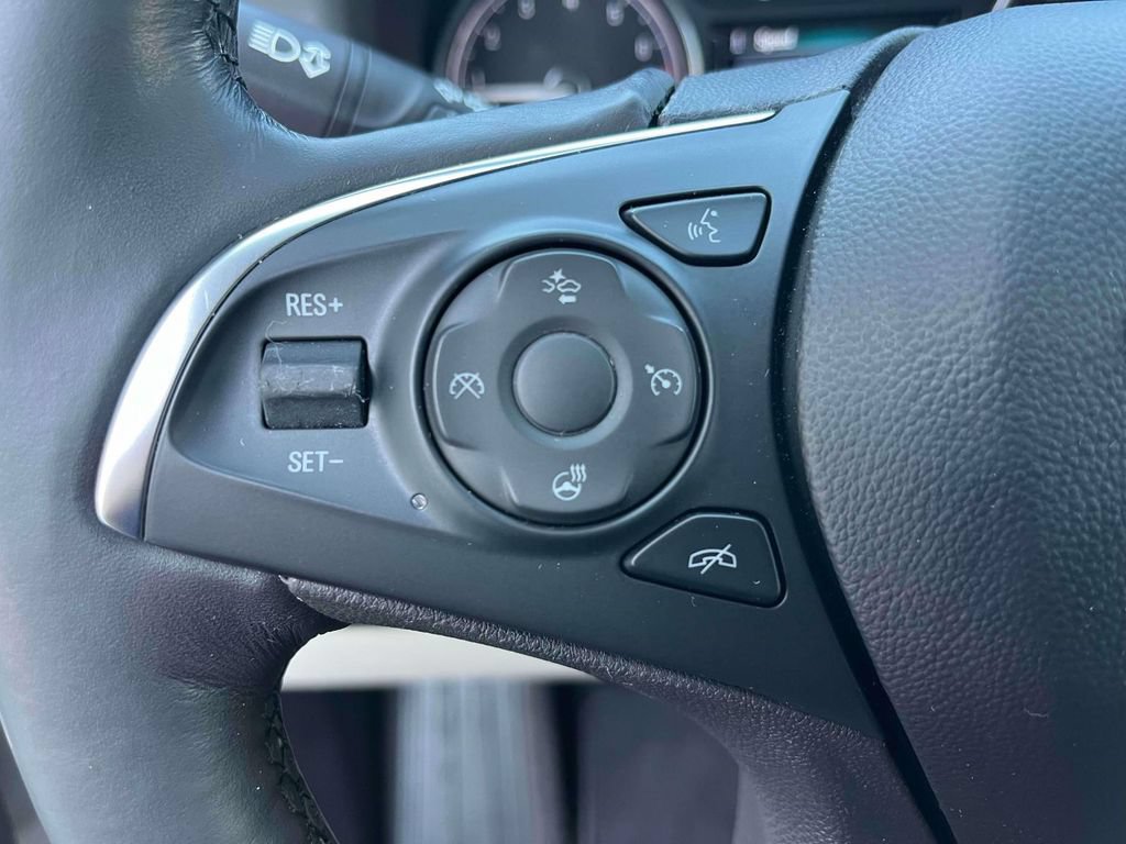 Certified 2018 Buick Enclave Premium w/ Experience Buick Package FWD image 32