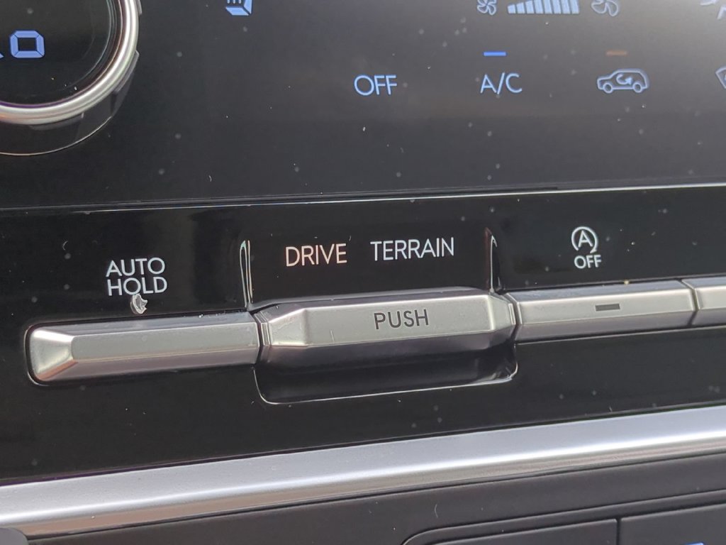 New 2027 Hyundai Santa Fe XRT AWD/4WD image 32