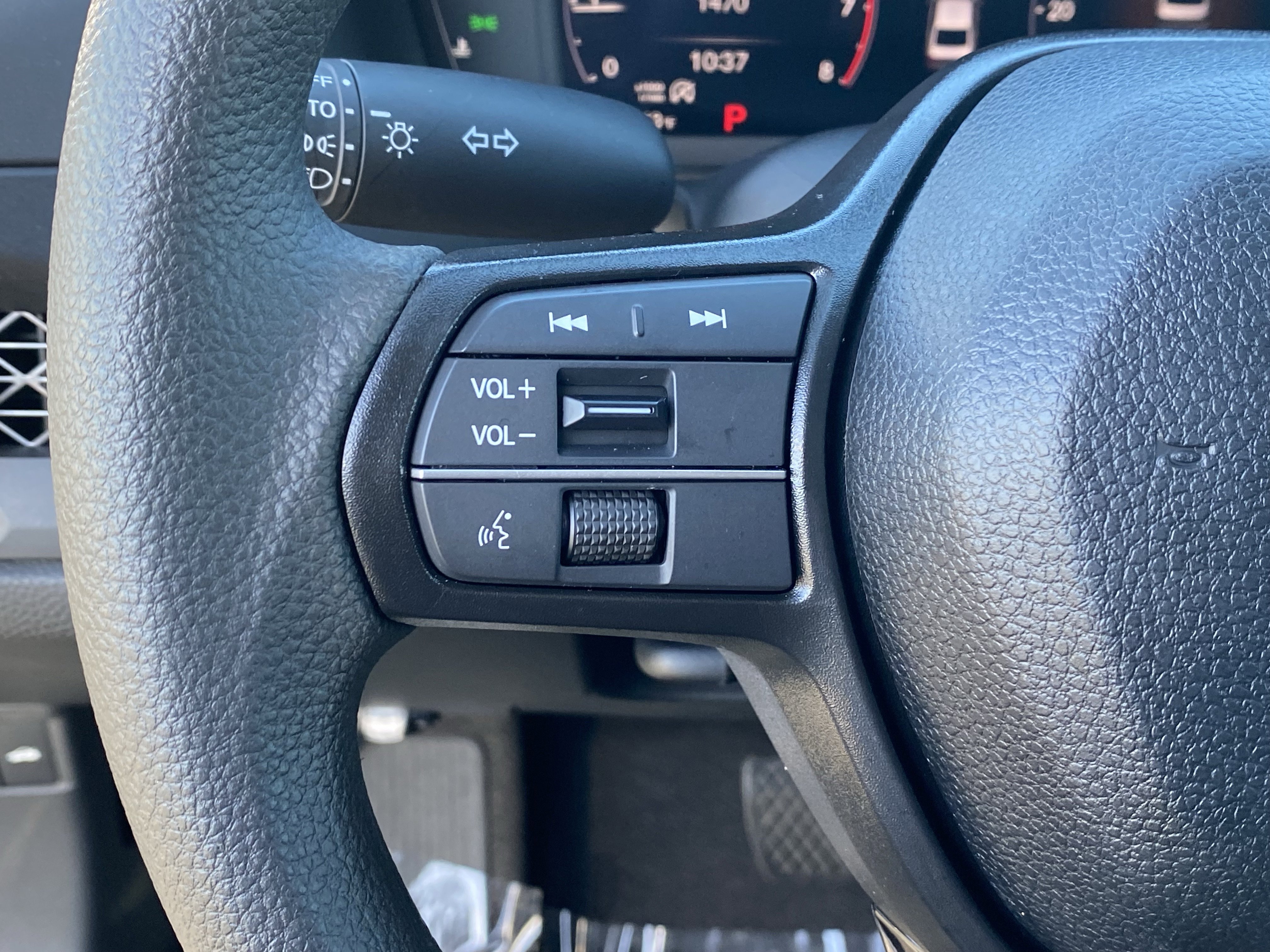 Used 2025 Honda Accord SE image 26