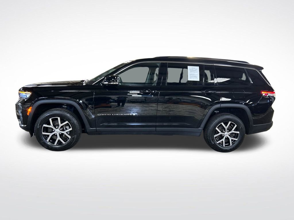 Certified 2023 Jeep Grand Cherokee L Limited AWD/4WD image 2