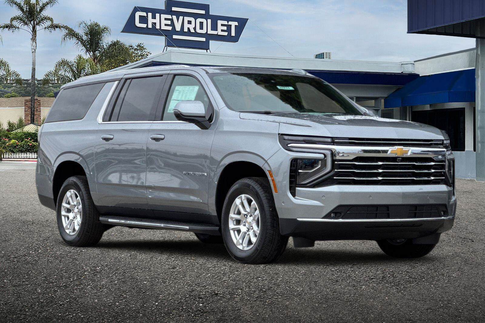 New 2026 Chevrolet Suburban LT w/ Comfort Package AWD/4WD image 40