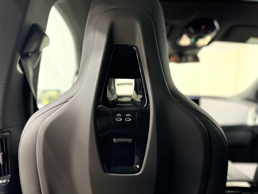 Used 2022 BMW iX xDrive50 w/ Premium Package image 20