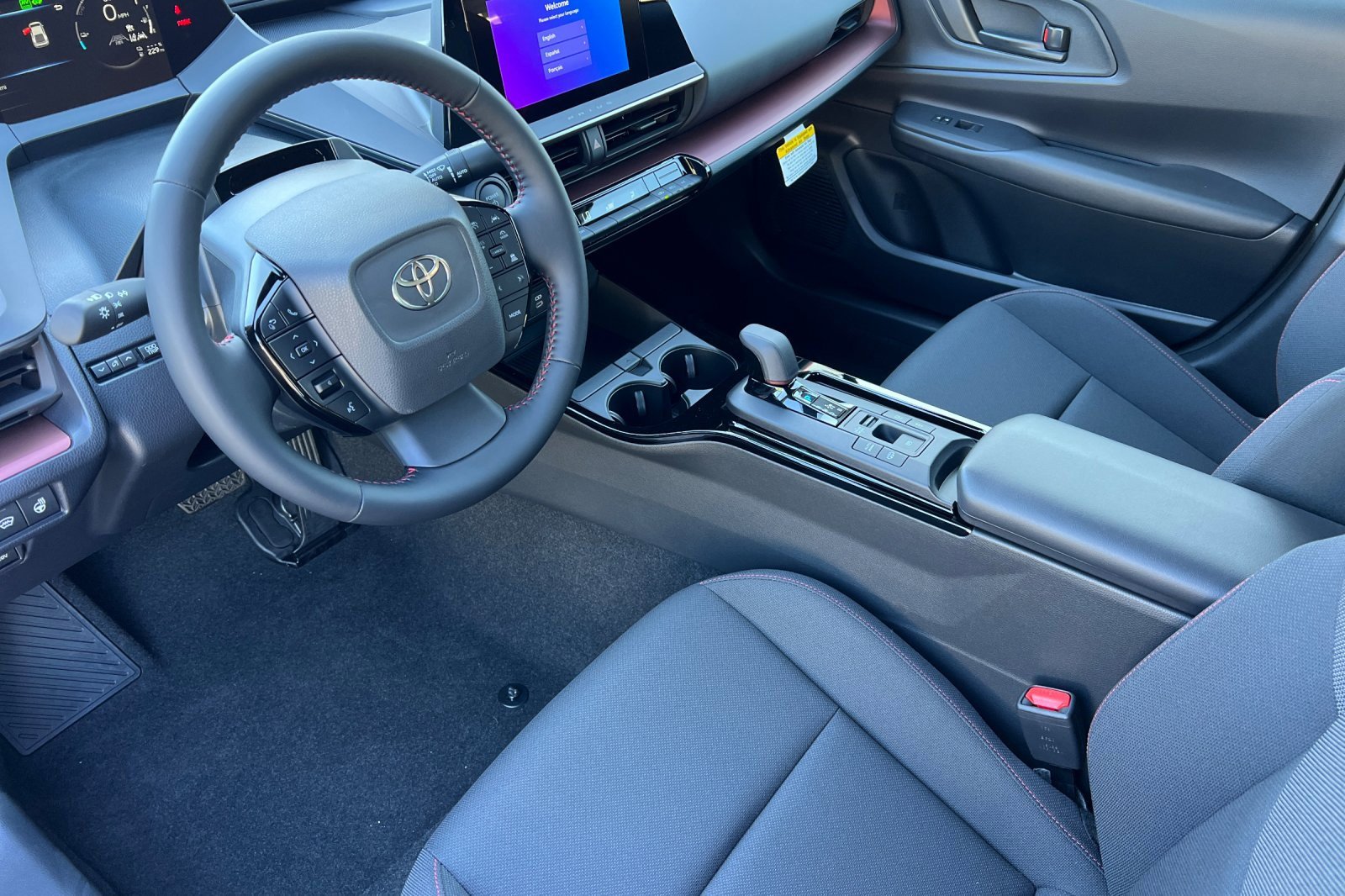 New 2026 Toyota Prius Plug-In Hybrid image 12
