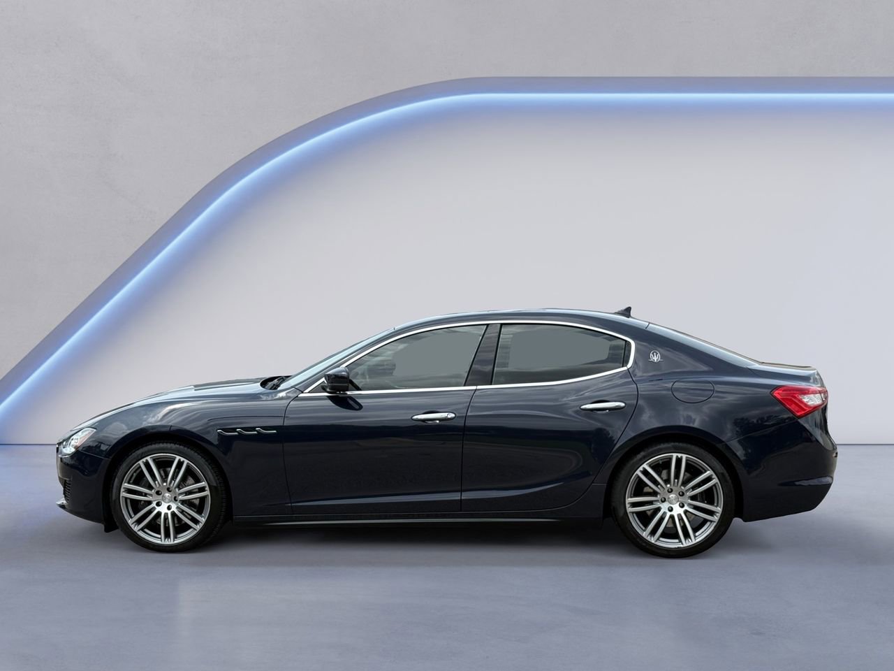 Used 2019 Maserati Ghibli S image 8