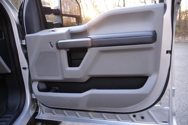 Used 2019 Ford F350 XLT w/ XLT Premium Package image 42