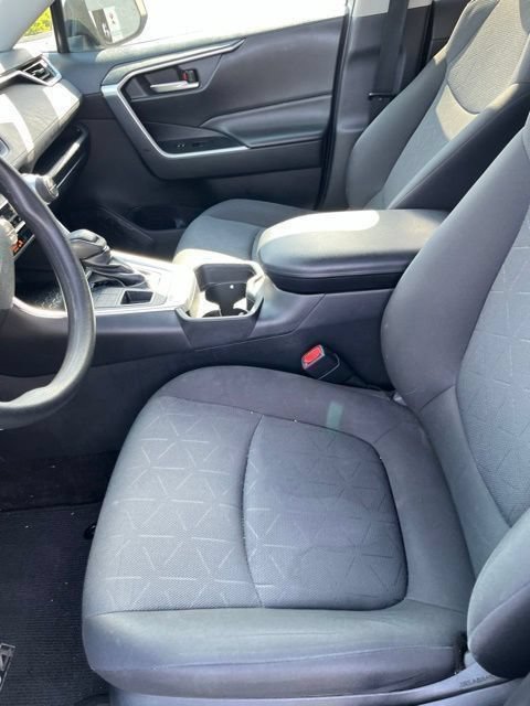 Used 2019 Toyota RAV4 XLE AWD/4WD image 11