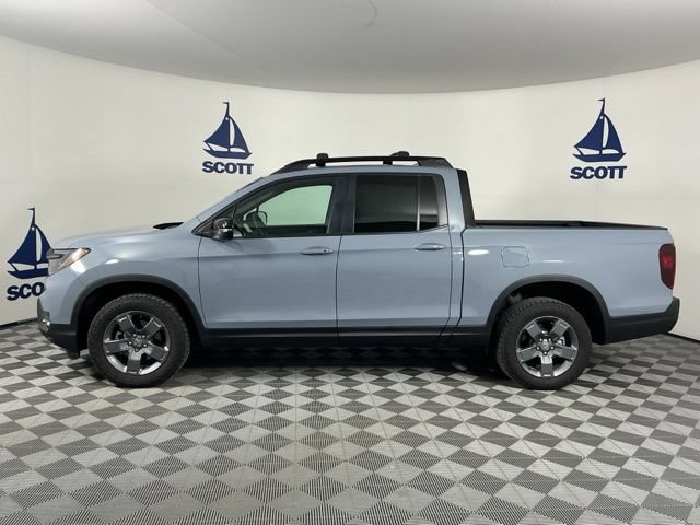 Certified 2025 Honda Ridgeline TrailSport image 4