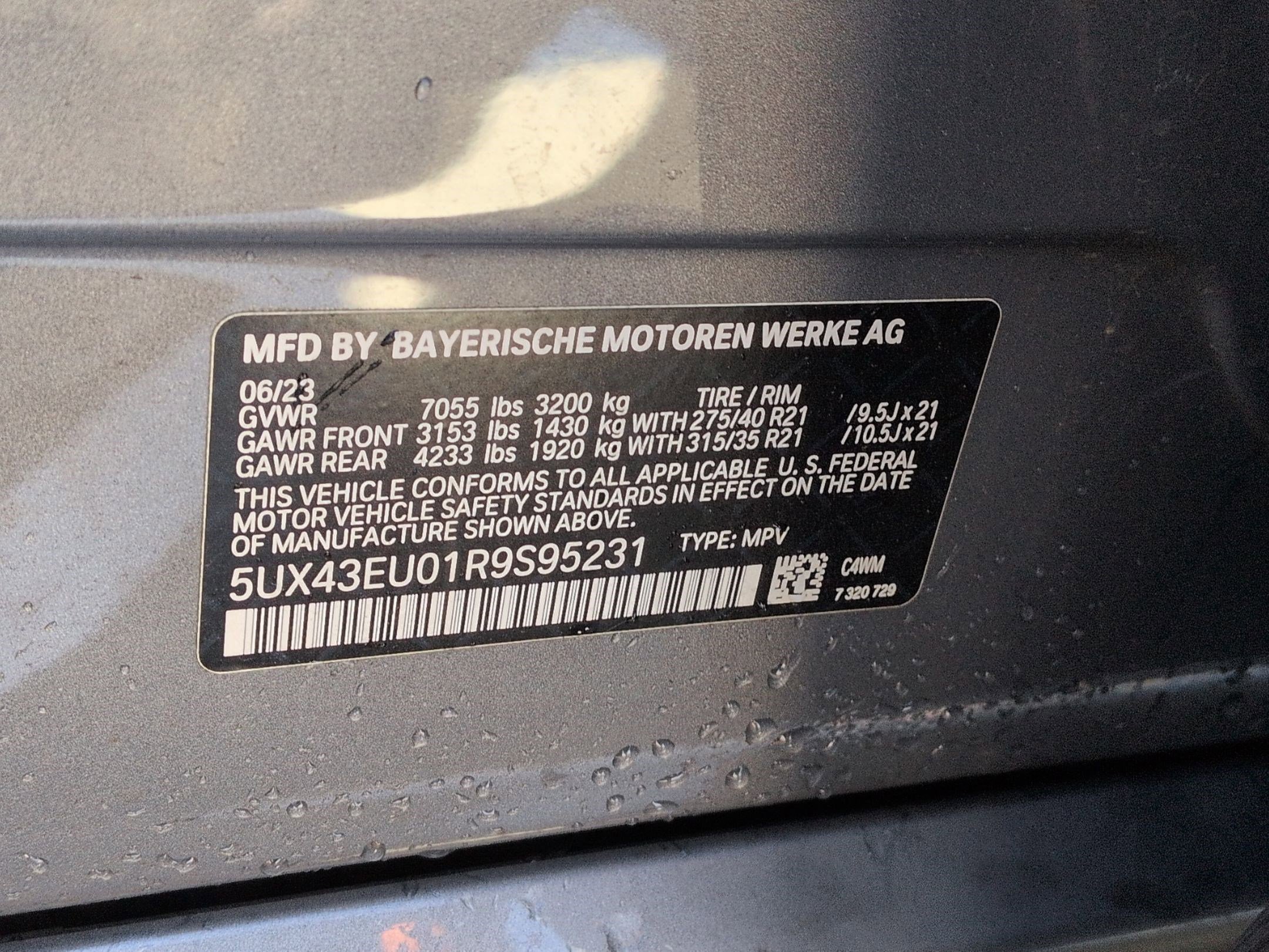 Certified 2024 BMW X5 xDrive50e w/ Executive Package image 33