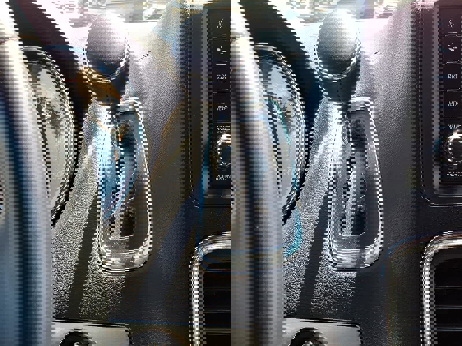 Used 2016 Dodge Grand Caravan R/T image 11