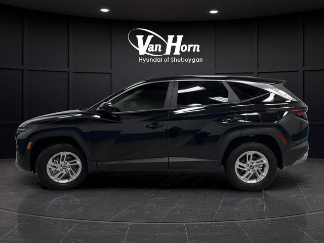 Used 2025 Hyundai Tucson SE image 10