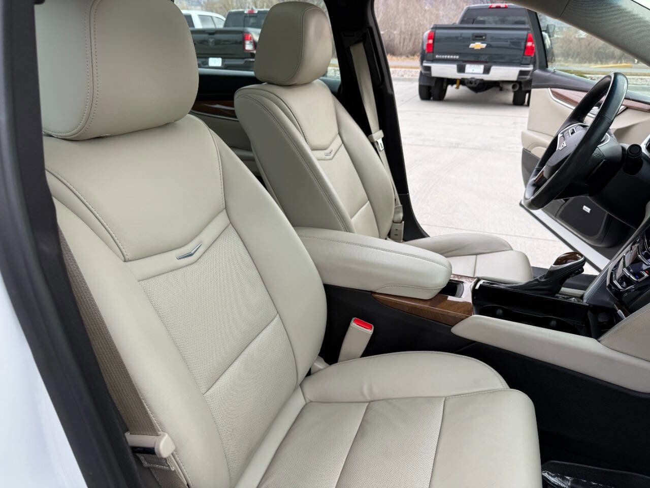 Used 2018 Cadillac XTS Luxury w/ Driver Awareness Package image 25