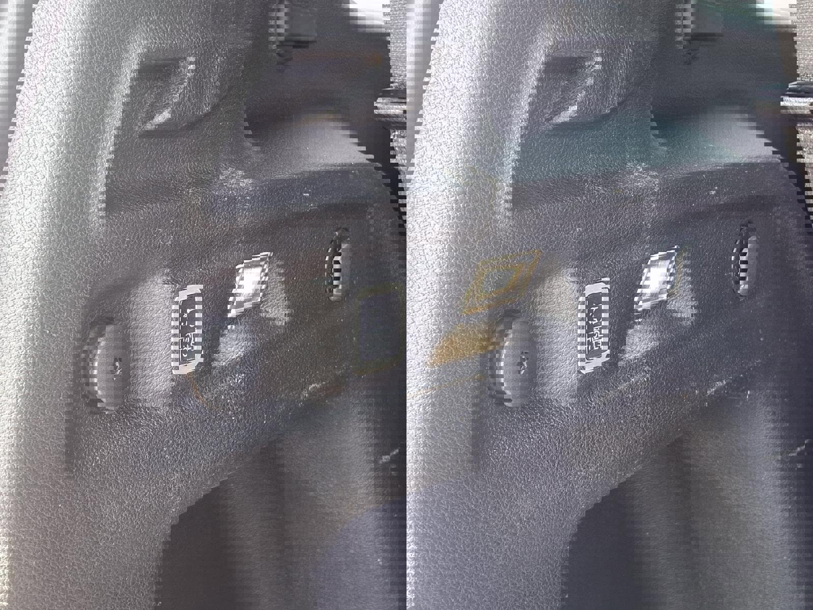 Used 2023 Jeep Grand Cherokee L Laredo image 21