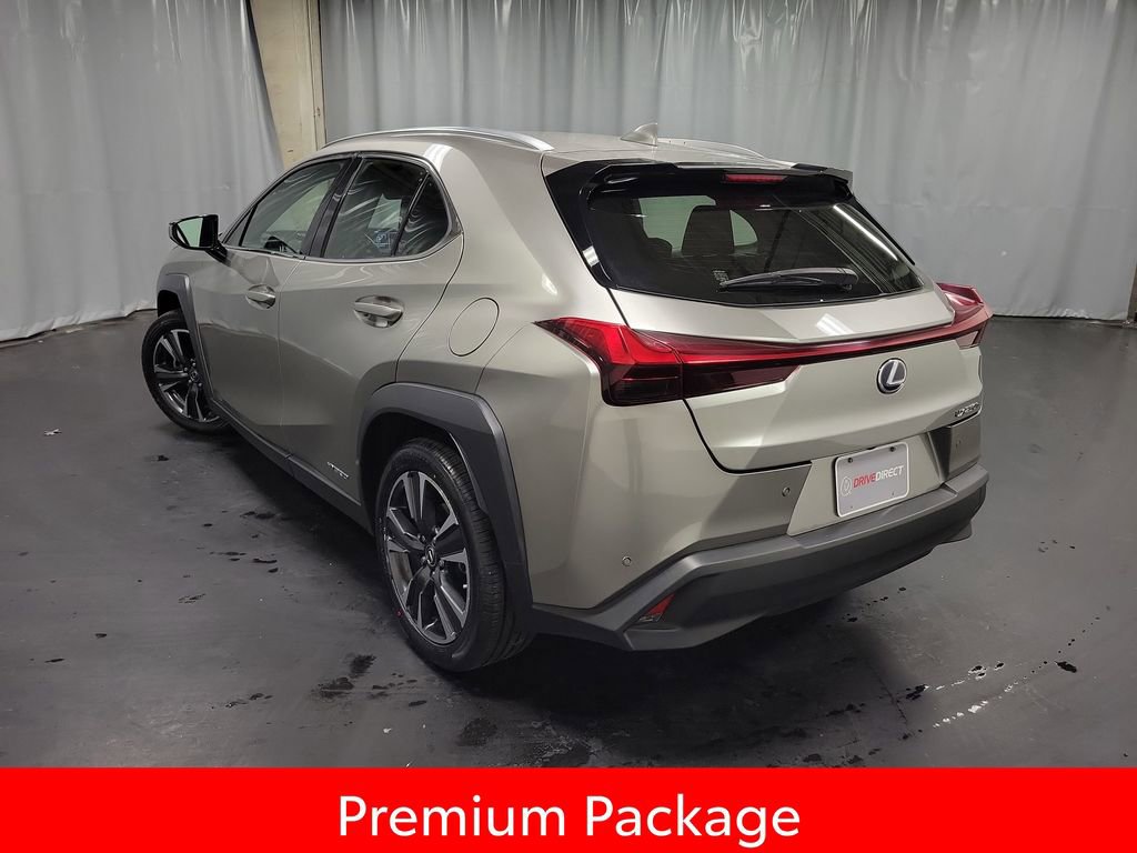 Used 2021 Lexus UX 250h w/ Premium Package image 6