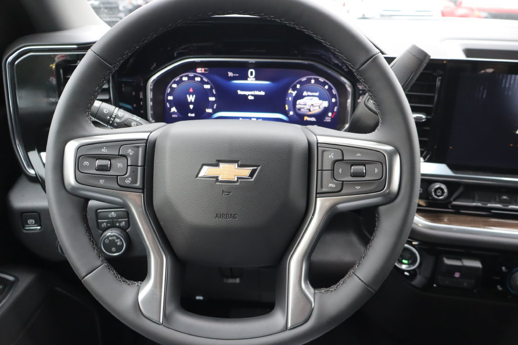 New 2026 Chevrolet Silverado 1500 LT w/ Z71 Off-Road Package AWD/4WD image 7