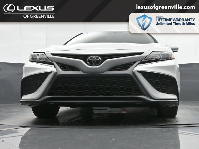 Used 2023 Toyota Camry SE w/ Convenience Package FWD image 32