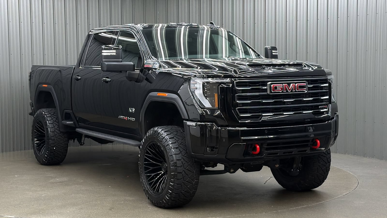 Used 2025 GMC Sierra 2500 AT4 w/ AT4 Premium Plus Package AWD/4WD image 7