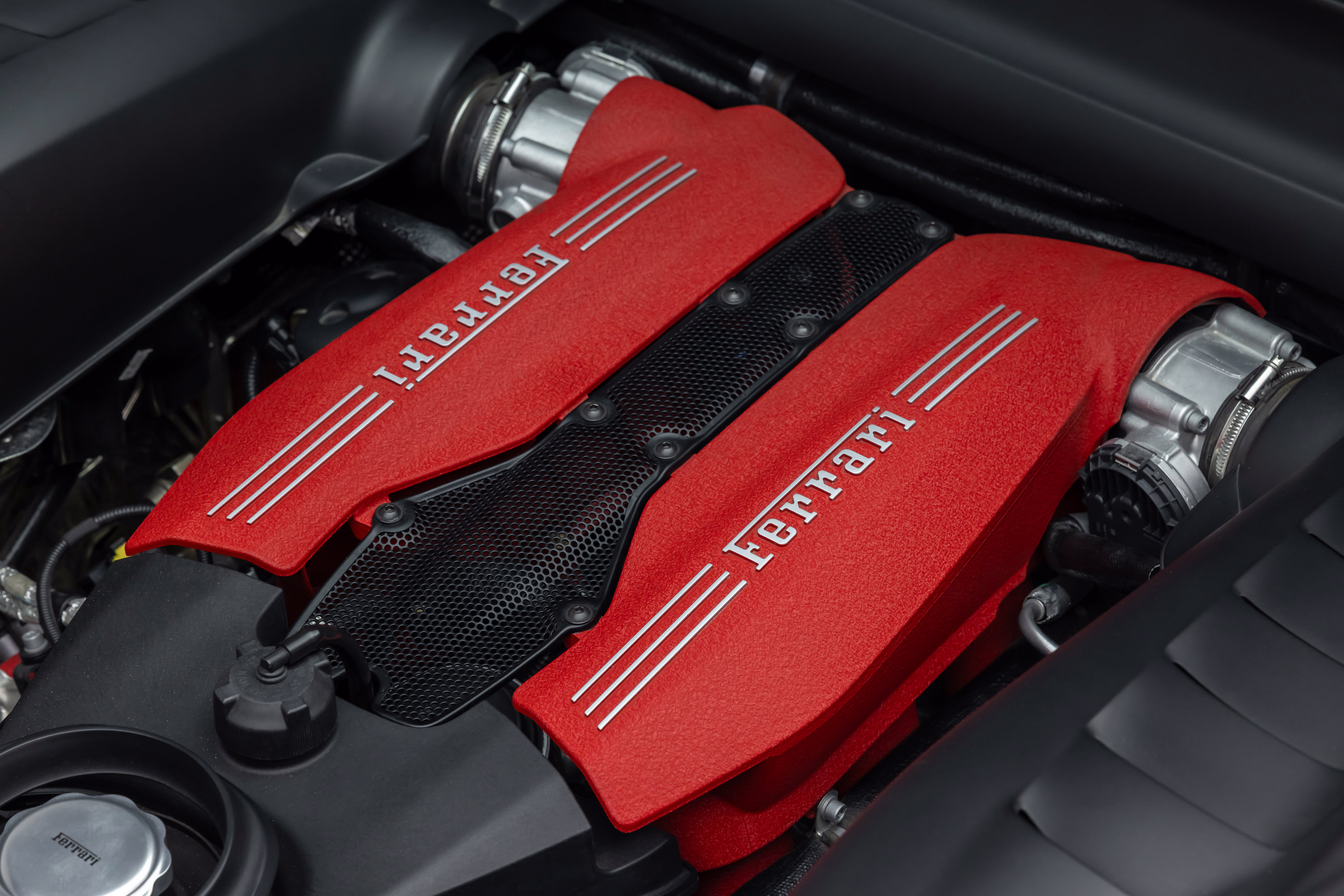 Certified 2018 Ferrari 488 GTB RWD image 60
