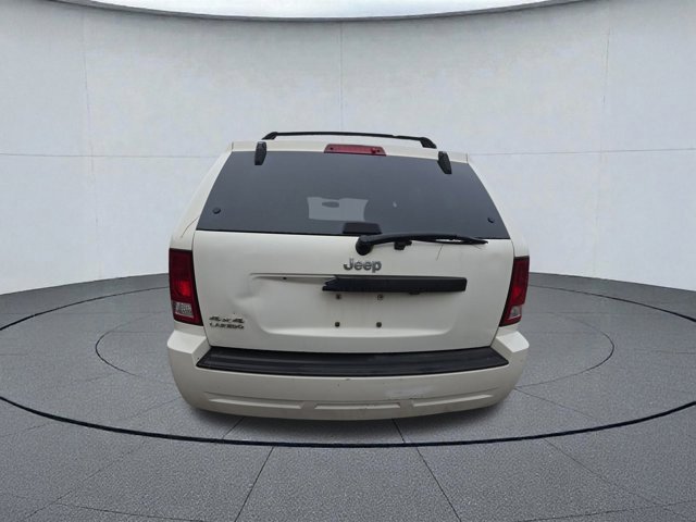 Used 2008 Jeep Grand Cherokee Laredo image 4