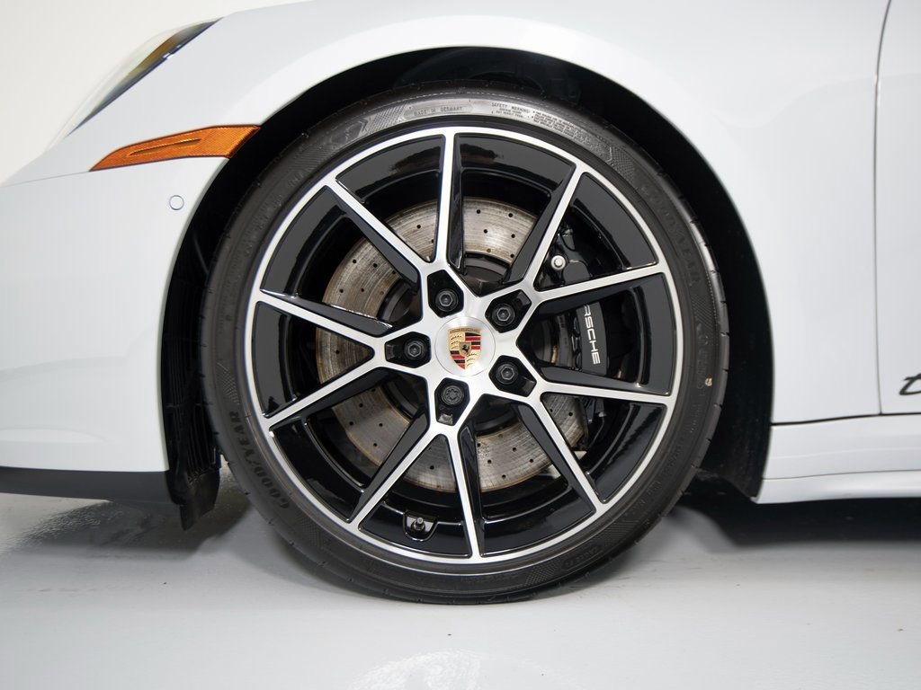 Certified 2026 Porsche 911 Carrera GTS image 14