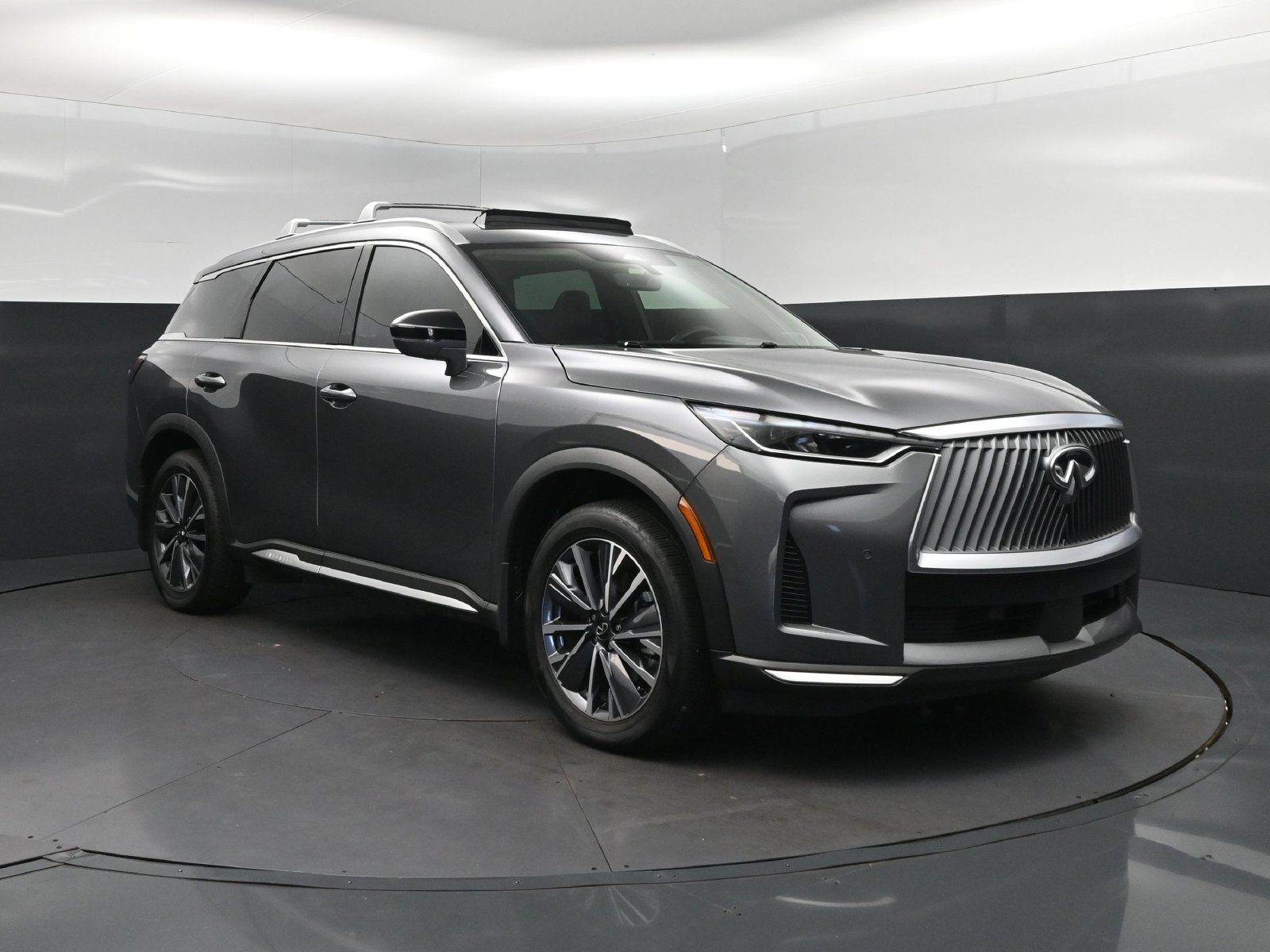 Used 2026 INFINITI QX60 Luxe w/ Cargo Package FWD image 9