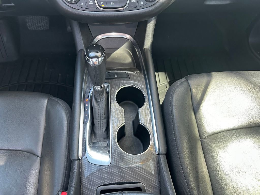 Used 2019 Chevrolet Malibu LT w/ Leather Package image 16