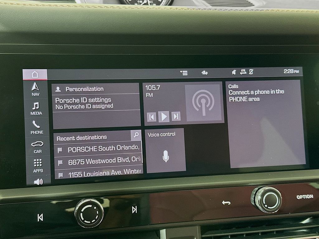 Certified 2026 Porsche Macan AWD/4WD image 15
