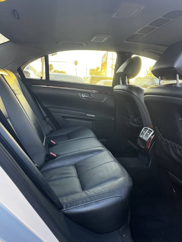 Used 2007 Mercedes-Benz S 550 image 17