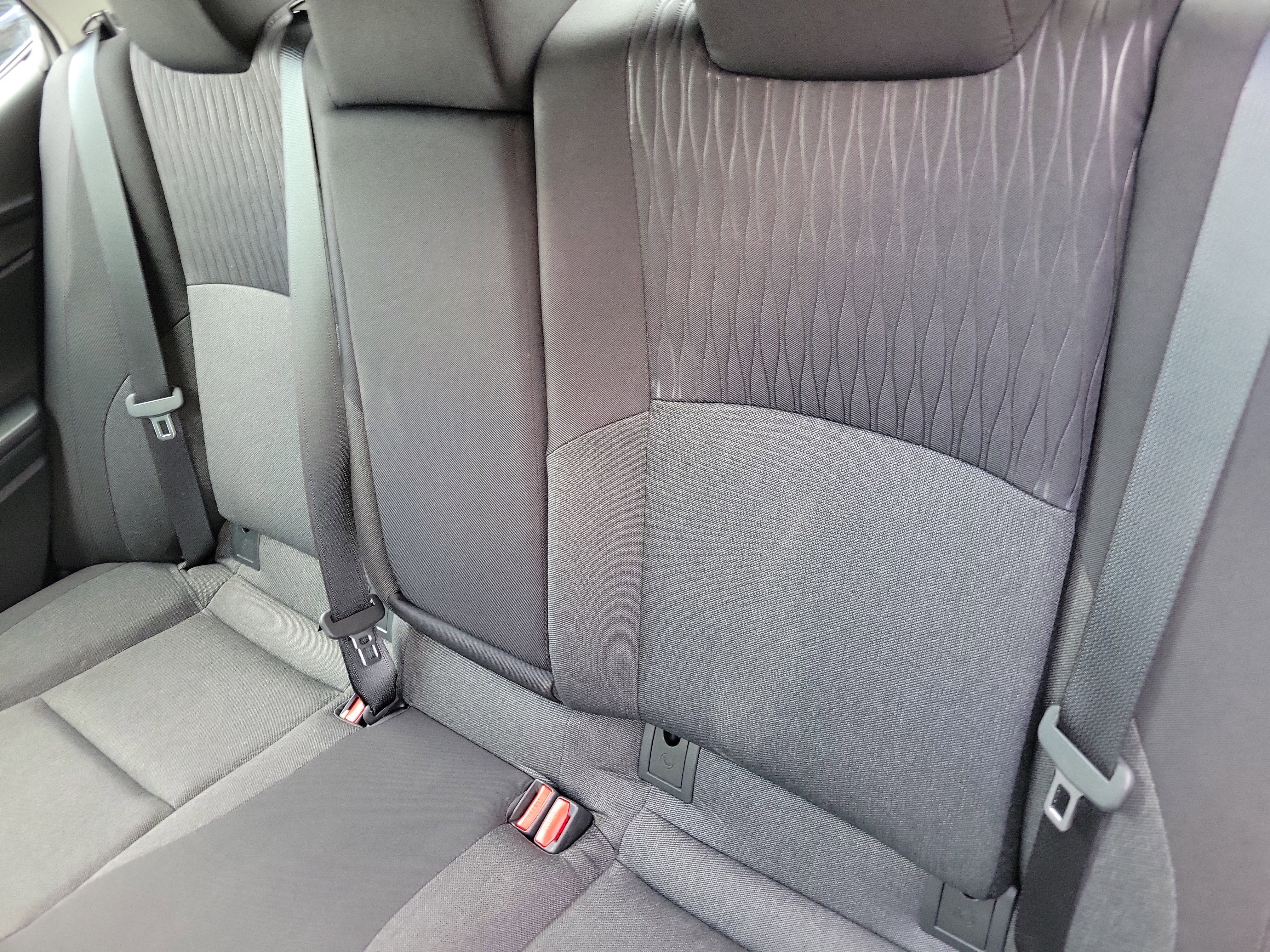 Used 2025 Toyota Camry LE image 8